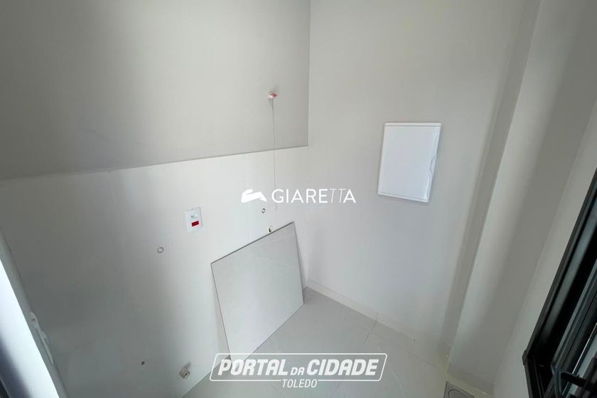 Casa &agrave; venda - 85m&sup2; - JARDIM PARIZOTTO