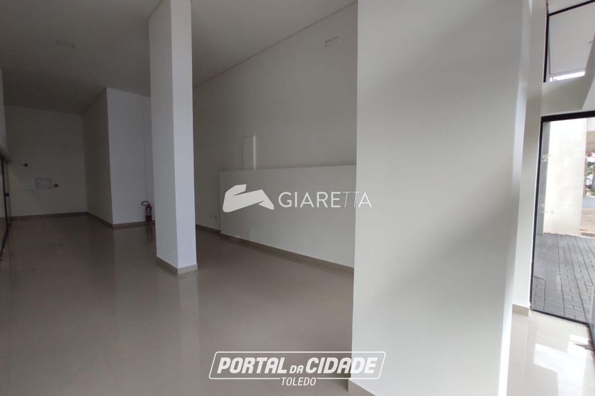 Sala Comercial para alugar - 63m&sup2; - CENTRO
