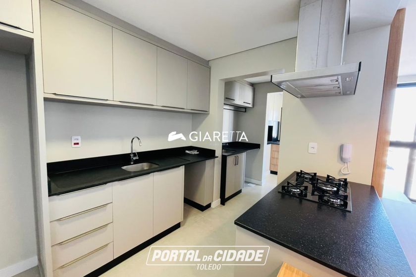 Apartamento para alugar - 85m&sup2; - CENTRO