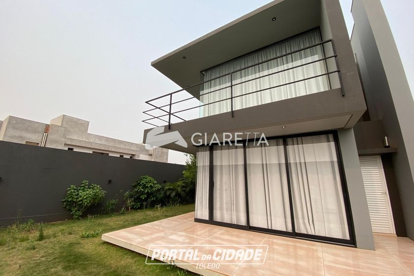 Sobrado &agrave; venda - 125m&sup2; - JARDIM TOCANTINS