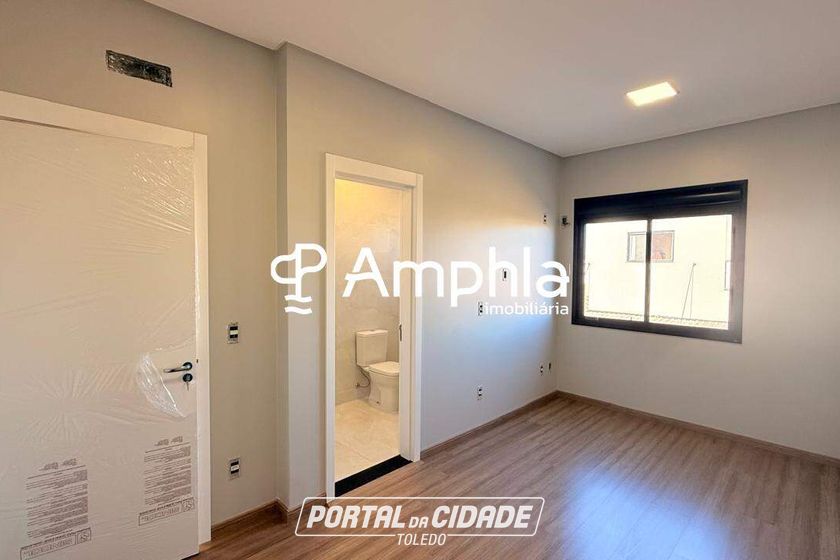 Sobrado &agrave; venda - 154m&sup2; - Recanto Tropical