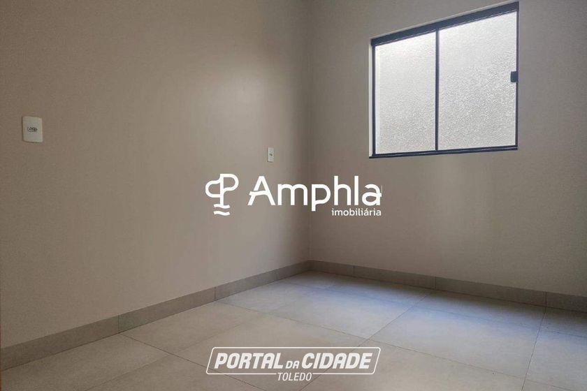 Casa &agrave; venda - 105m&sup2; - GUALTIERRI