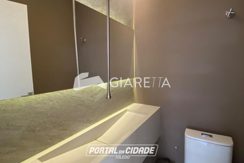 Sobrado &agrave; venda - 125m&sup2; - JARDIM TOCANTINS