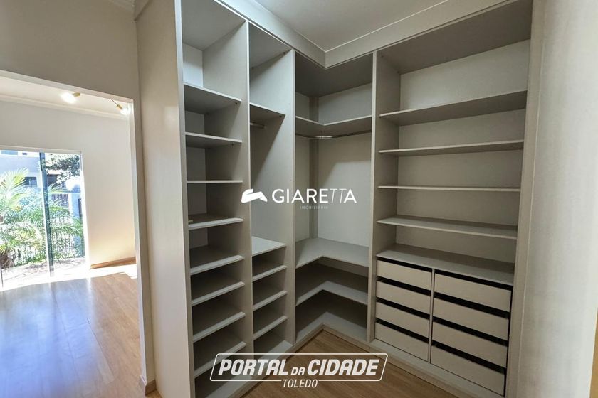 Sobrado &agrave; venda - 157m&sup2; - VILA INDUSTRIAL