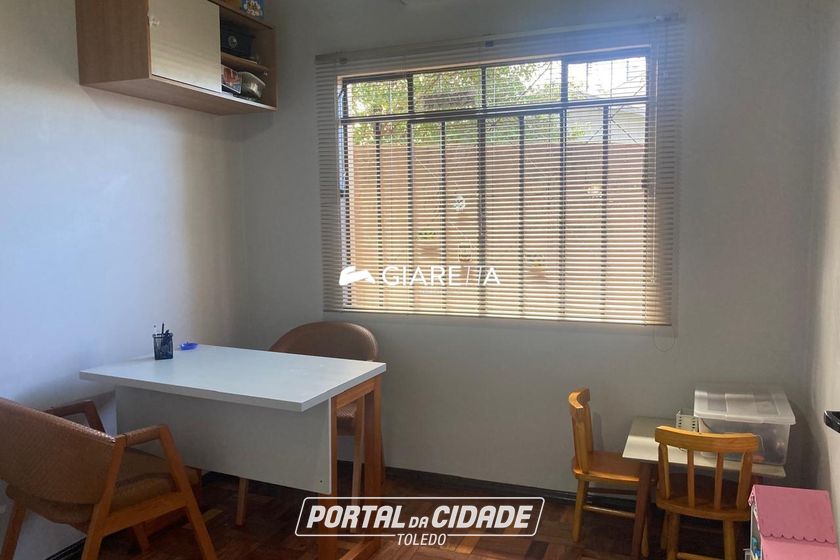 Casa para alugar - 141m&sup2; - CENTRO