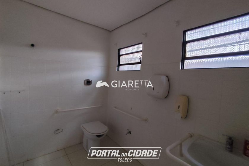 Sala Comercial para alugar - 256m&sup2; - CENTRO