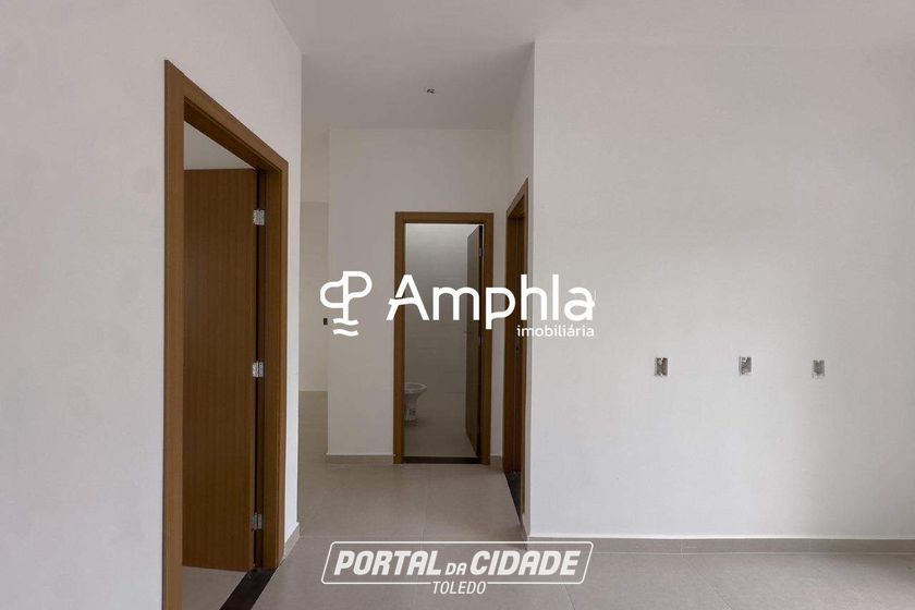 Casa &agrave; venda - 53m&sup2; - Santa Felicidade