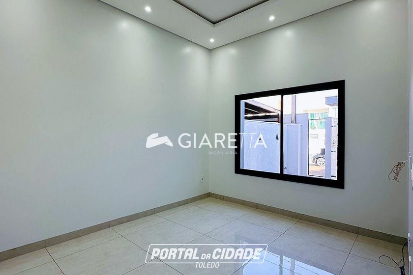Sobrado &agrave; venda - 110m&sup2; - JARDIM PANCERA