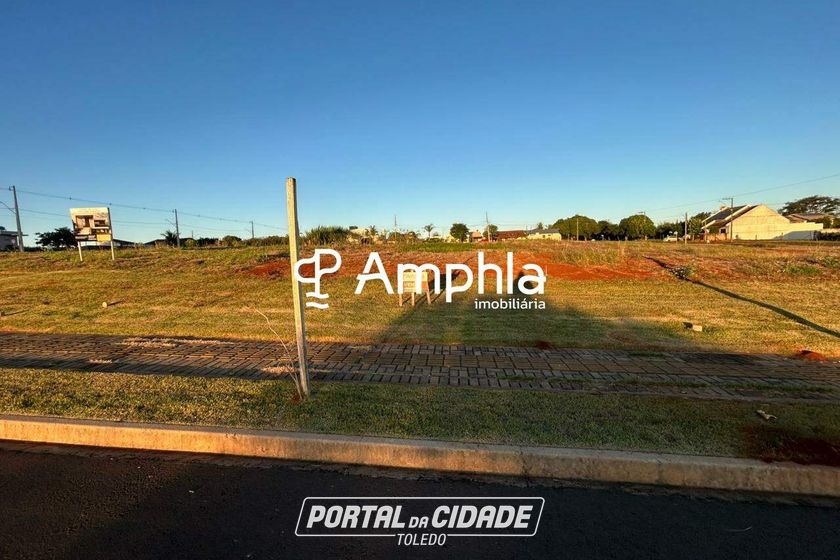 Terreno &agrave; venda - 600m&sup2; - Ana Paula