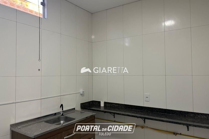 Sala Comercial para alugar - 85m&sup2; - VILA BECKER