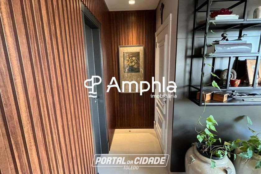 Apartamento &agrave; venda - 136m&sup2; - Centro