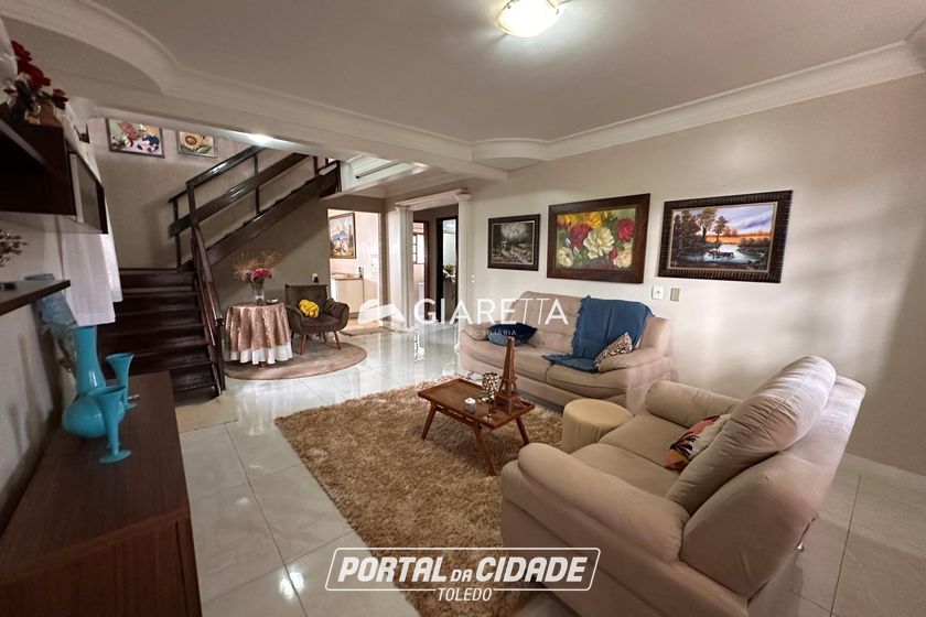 Sobrado para alugar - 257m&sup2; - JARDIM LA SALLE