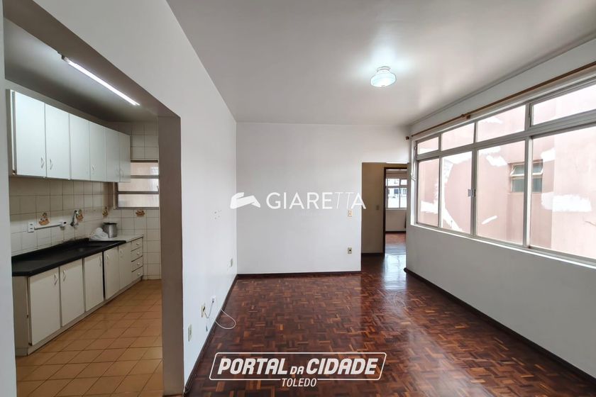 Apartamento para alugar - 135m&sup2; - CENTRO
