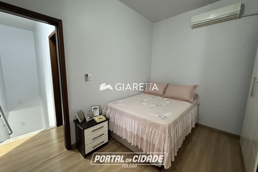 Sobrado &agrave; venda - 71m&sup2; - CENTRO