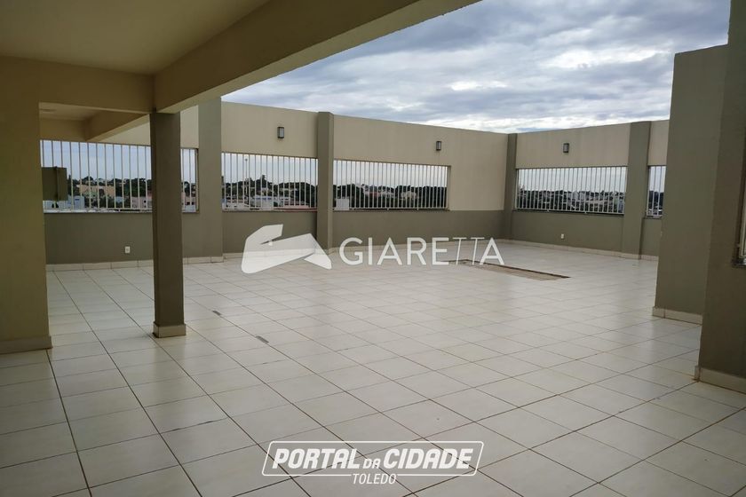 Apartamento para alugar - 136m&sup2; - CENTRO
