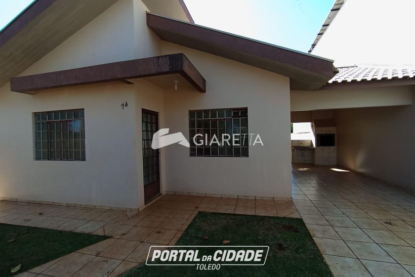 Casa &agrave; venda - 140m&sup2; - JARDIM GISELA