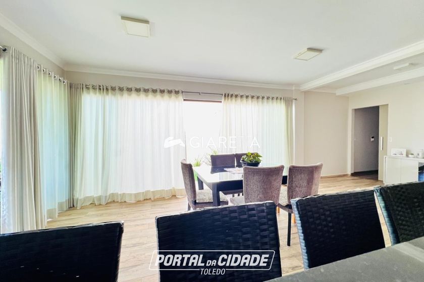 Casa &agrave; venda - 170m&sup2; - VILA INDUSTRIAL