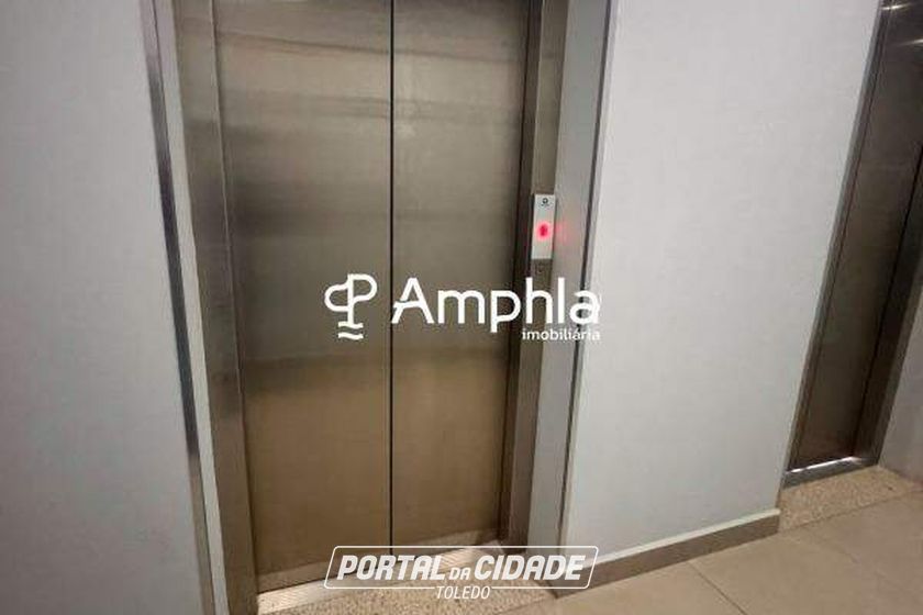 Apartamento &agrave; venda - 250m&sup2; - Centro