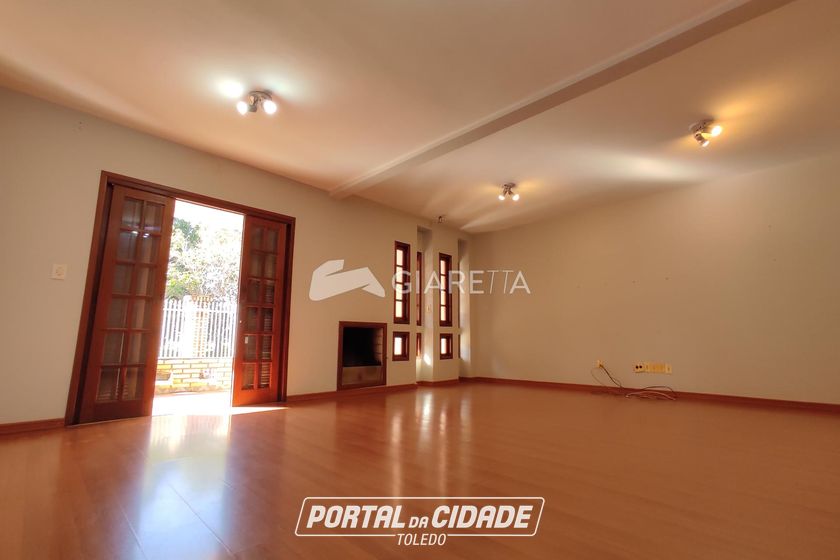 Casa para alugar - 192m&sup2; - VILA INDUSTRIAL