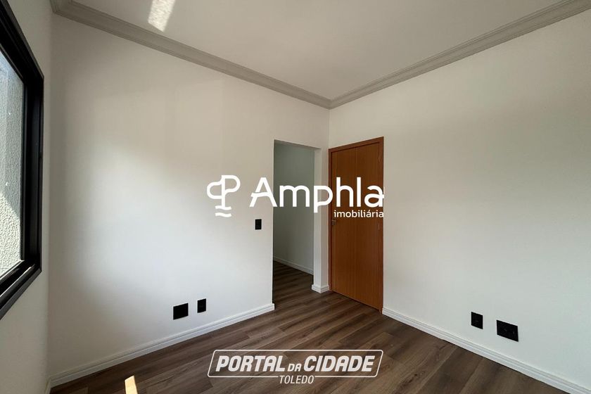 Sobrado &agrave; venda - 105m&sup2; - Coqueiral