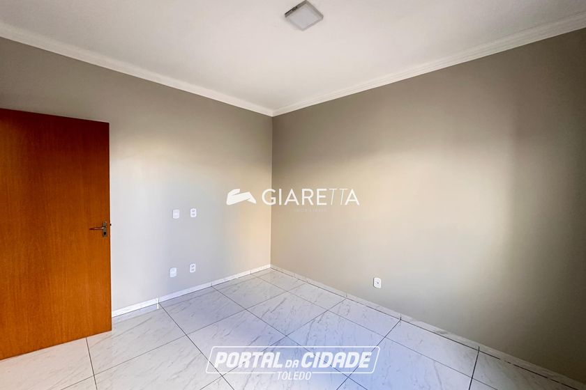 Casa &agrave; venda - 58m&sup2; - JARDIM PINHEIRINHO