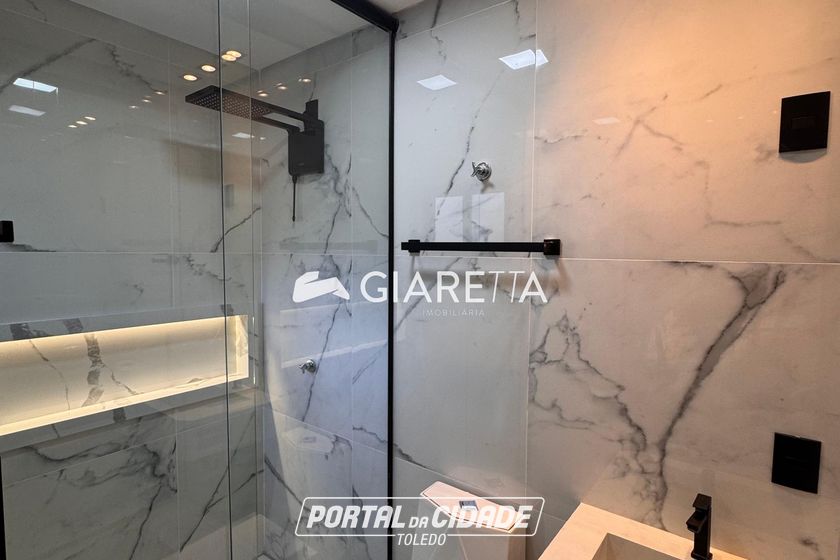 Casa &agrave; venda - 100m&sup2; - JARDIM PARIZOTTO