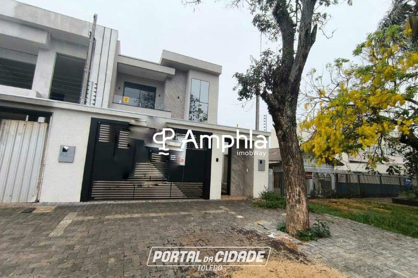 Sobrado &agrave; venda - 306m&sup2; - Maria Luiza