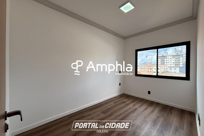 Sobrado &agrave; venda - 105m&sup2; - Coqueiral