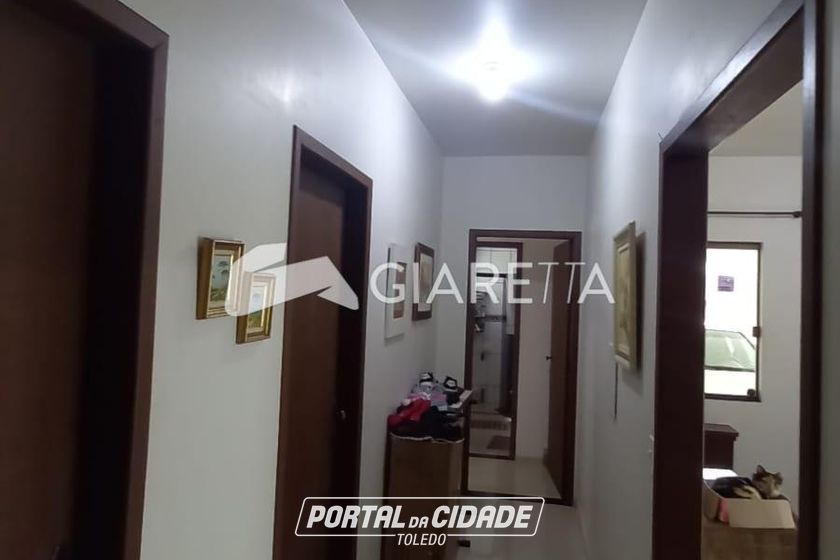 Casa &agrave; venda - 173m&sup2; - JARDIM GISELA