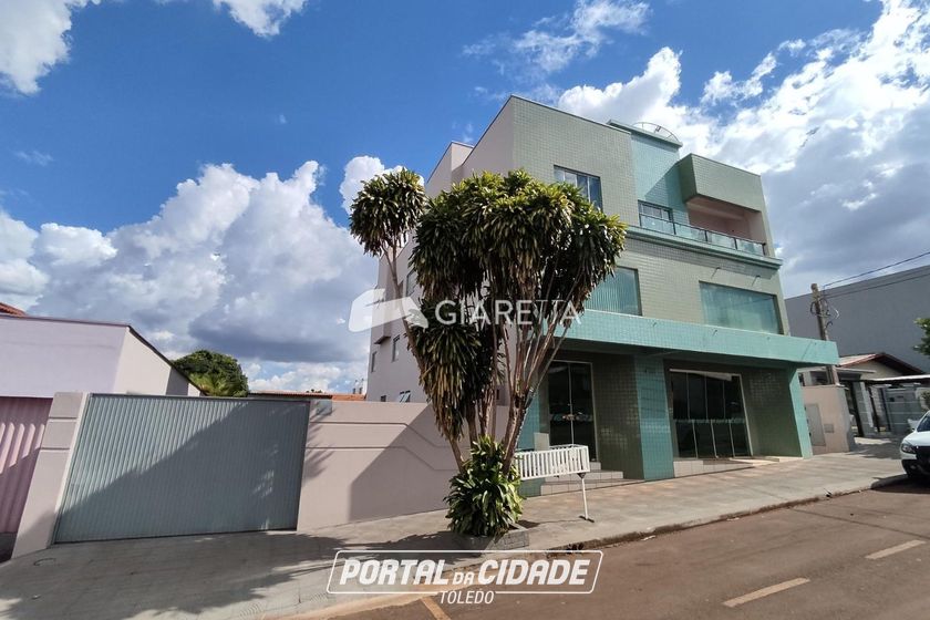 Sala Comercial para alugar - 120m&sup2; - CENTRO