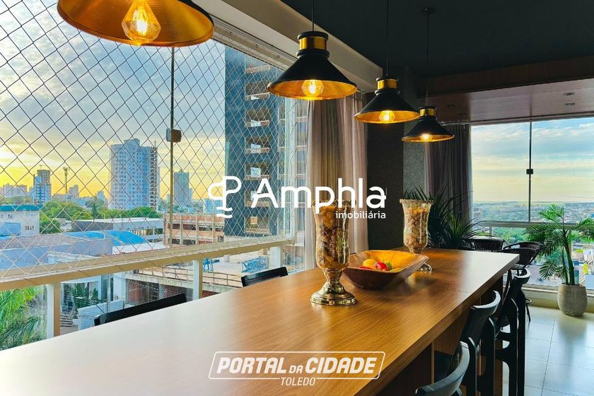 Apartamento &agrave; venda - 231m&sup2; - Centro