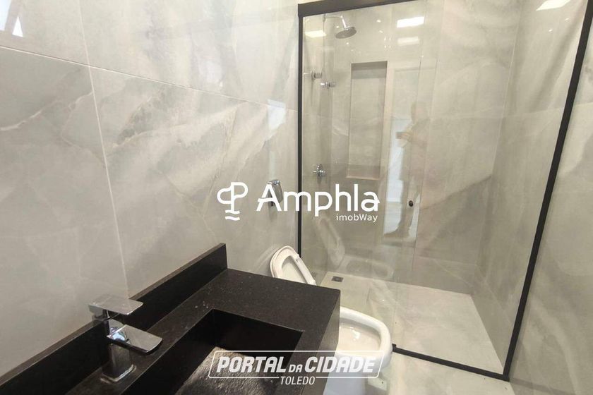 Sobrado &agrave; venda - 306m&sup2; - Maria Luiza