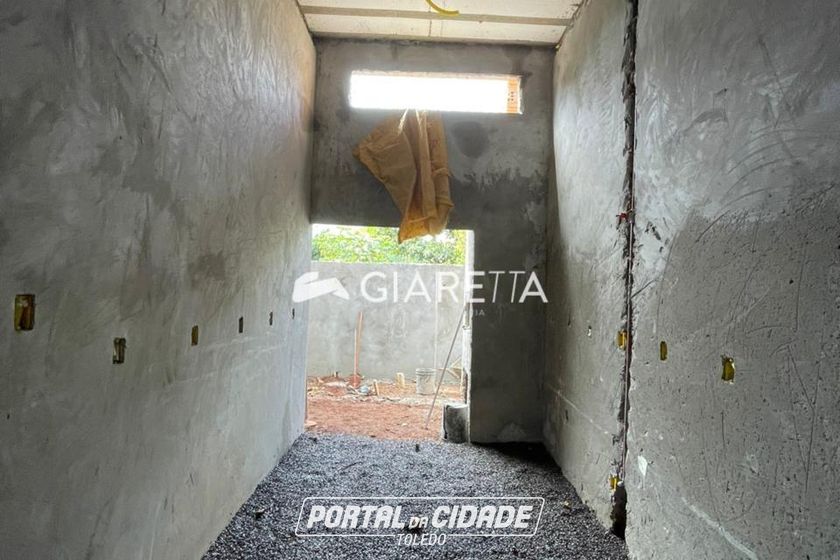 Casa &agrave; venda - 81m&sup2; - JARDIM COOPAGRO