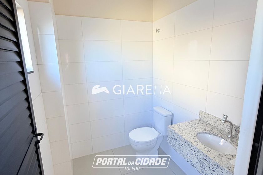 Sala Comercial para alugar - 180m&sup2; - JARDIM GISELA
