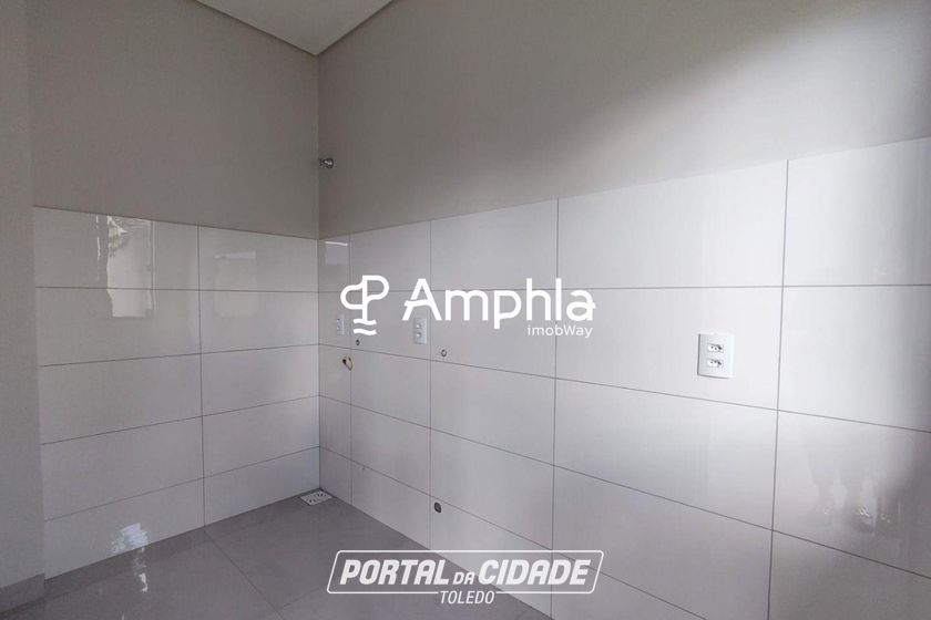 Sobrado &agrave; venda - 152m&sup2; - Jardim Pasqualli