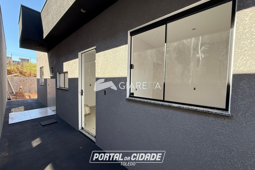 Casa &agrave; venda - 46m&sup2; - JARDIM PANORAMA
