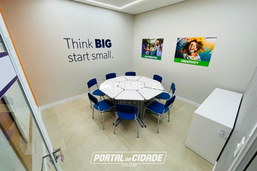 Sala Comercial para alugar - 228m&sup2; - CENTRO