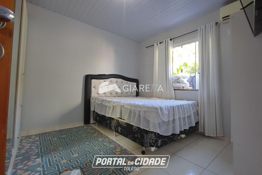 Casa para alugar - 65m&sup2; - JARDIM PANCERA