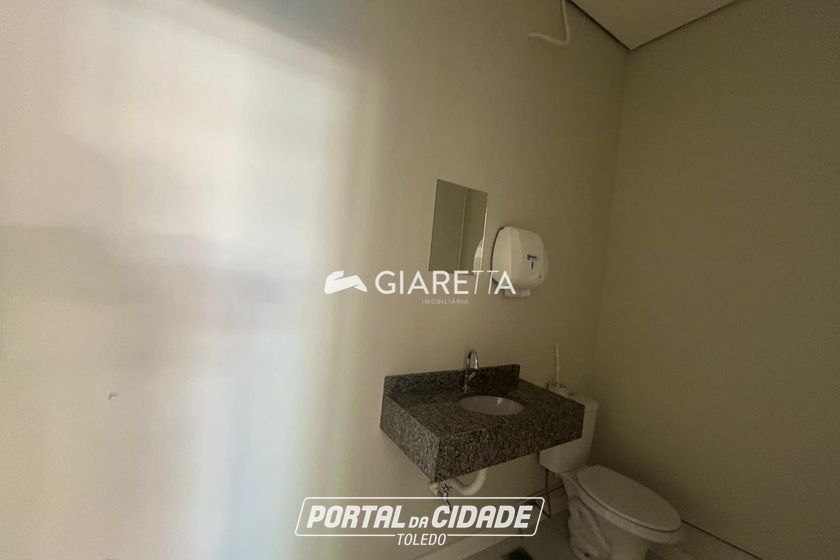 Sala Comercial para alugar - 114m&sup2; - CENTRO