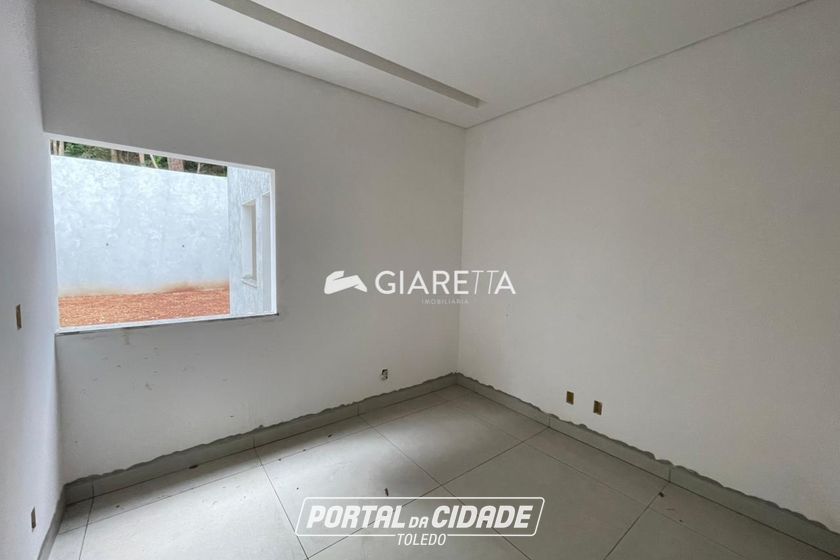 Casa &agrave; venda - 115m&sup2; - JARDIM PANCERA