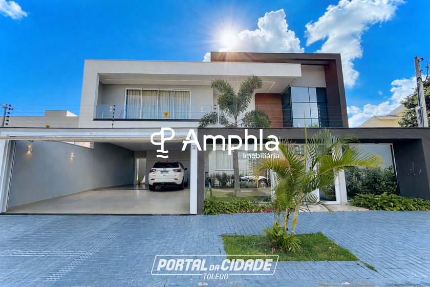 Sobrado &agrave; venda - 348m&sup2; - Maria Luiza