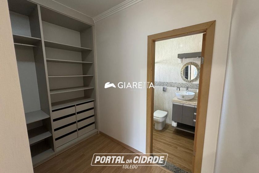 Sobrado &agrave; venda - 157m&sup2; - VILA INDUSTRIAL