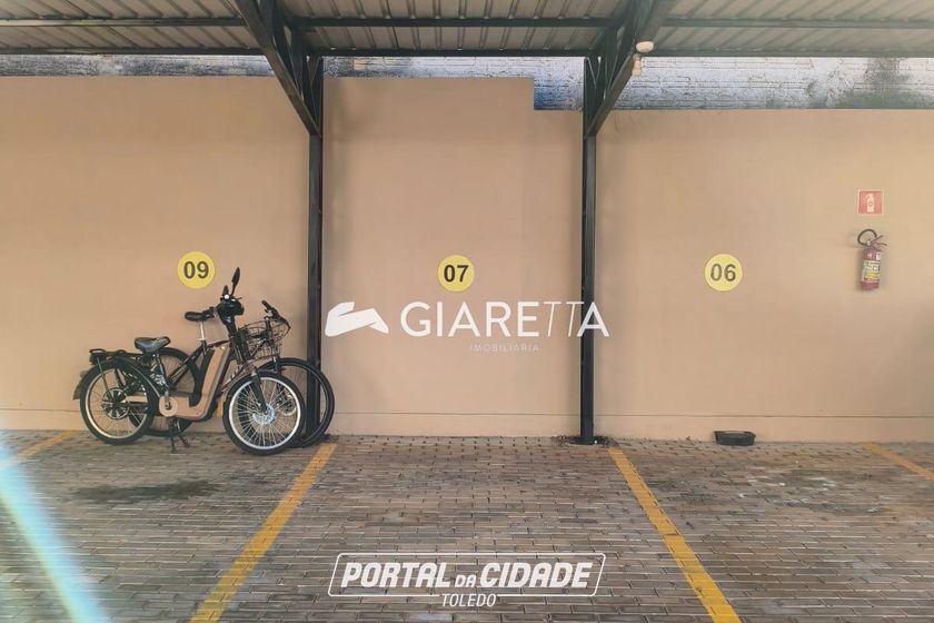 Apartamento para alugar - 85m&sup2; - CENTRO