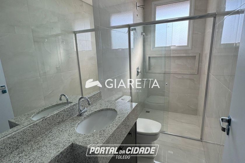 Apartamento &agrave; venda - 110m&sup2; - CENTRO