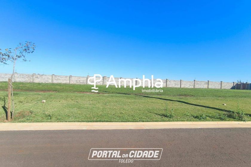 Terreno &agrave; venda - 302m&sup2; - FAG