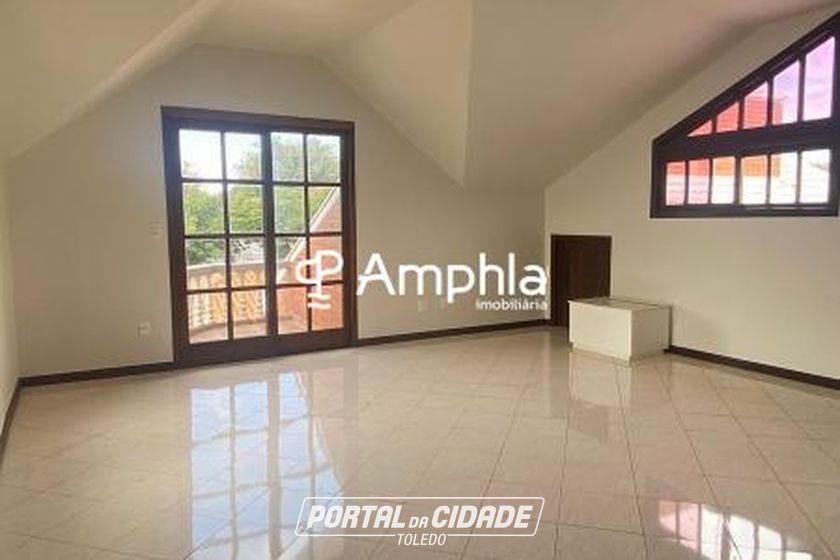 Sobrado &agrave; venda - 428m&sup2; - Vila Industrial