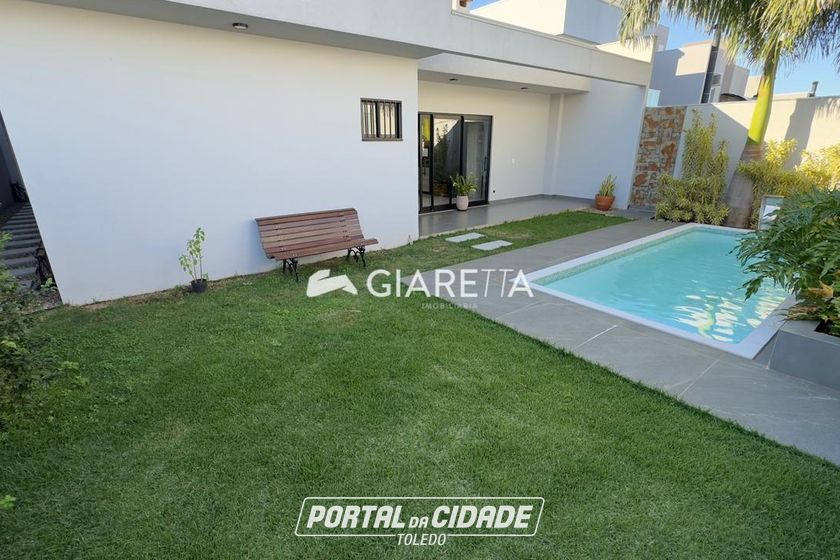 Casa &agrave; venda - 170m&sup2; - JARDIM PANCERA