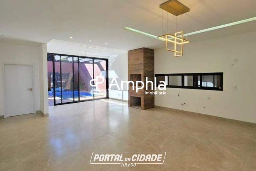 Casa &agrave; venda - 215m&sup2; - Vila Industrial