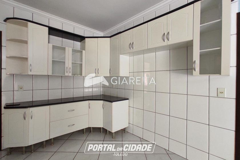 Apartamento para alugar - 190m&sup2; - JARDIM GISELA