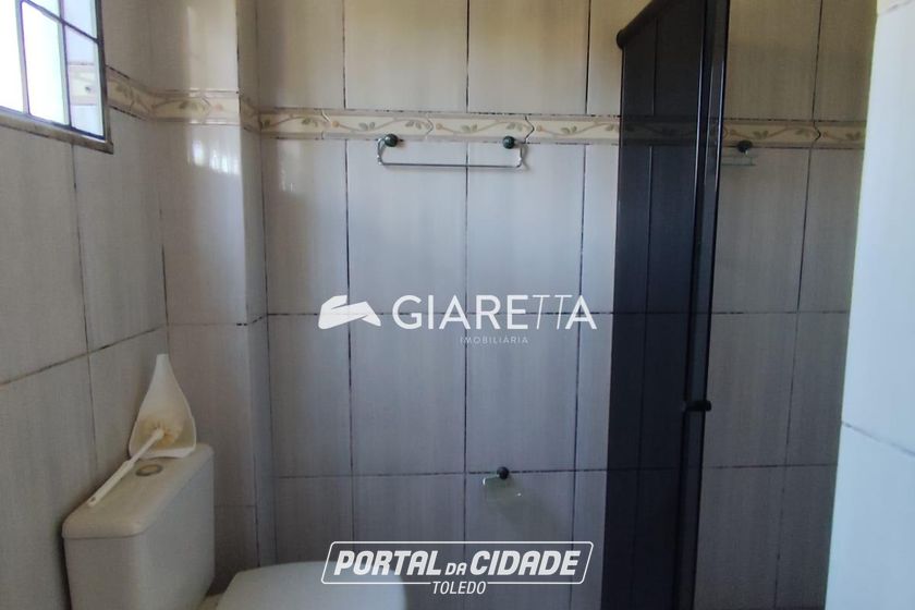 Sobrado para alugar - 124m&sup2; - JARDIM PANCERA
